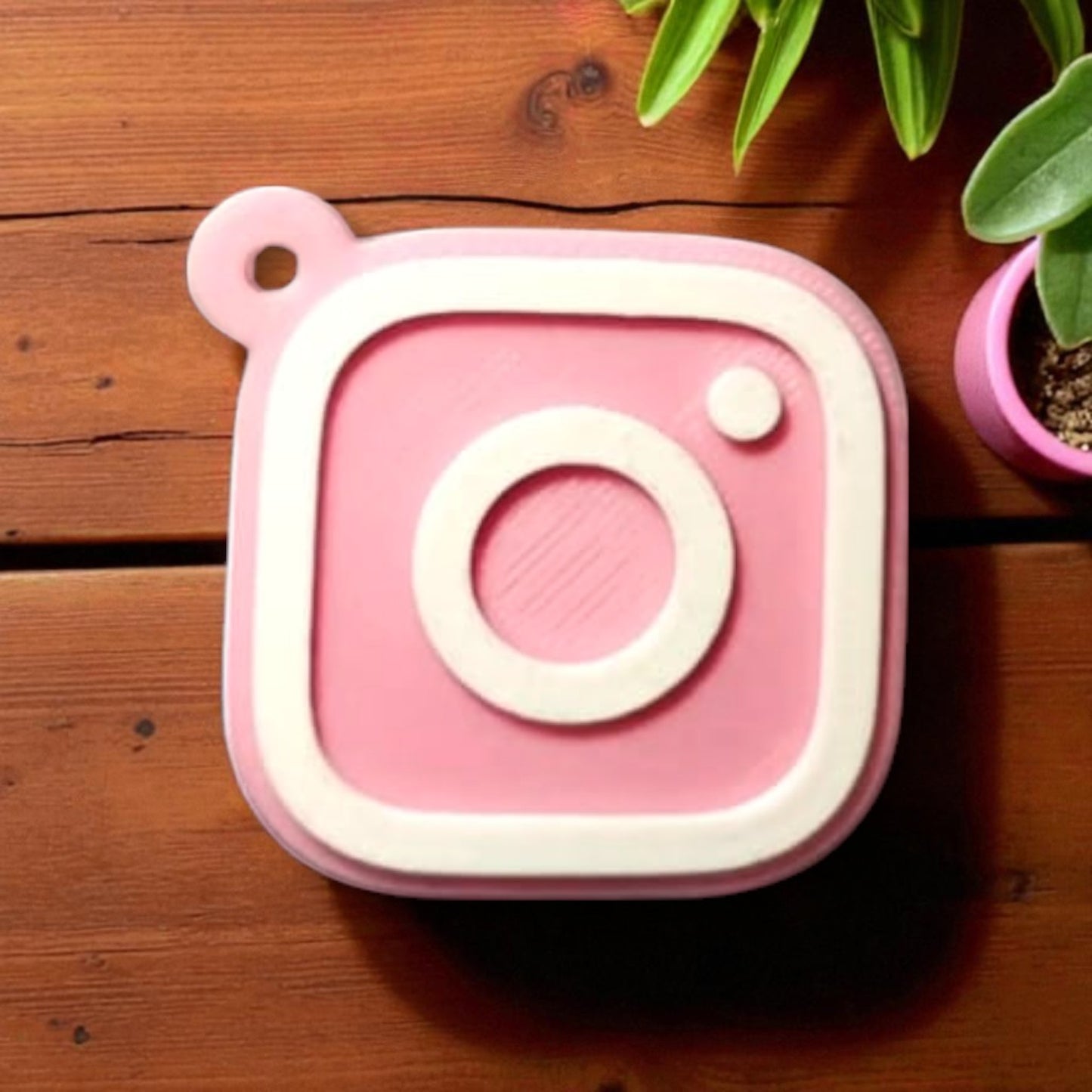 Instagram Logo NFC Keychain – Tap & Follow in Style- With your name