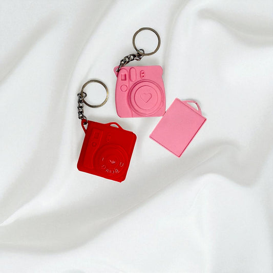 Instax-Style Camera Key Tag-Mini Instax Camera Keychain – Slide-Out Photo Frame Key Tag for Personalized Memories