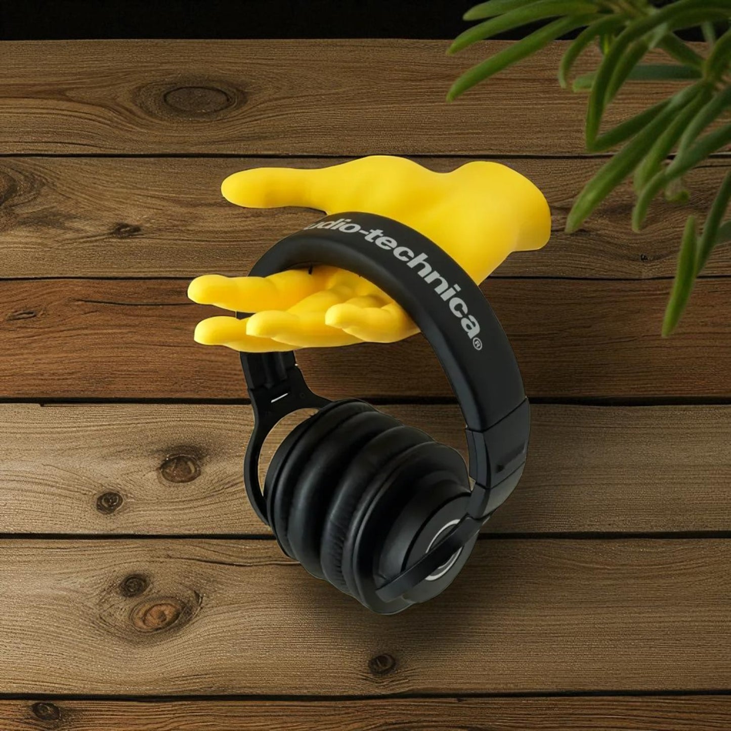 Helping Hand ā 3D Printed Hand-Shaped Headphone & Key Holder for Wall or Desk