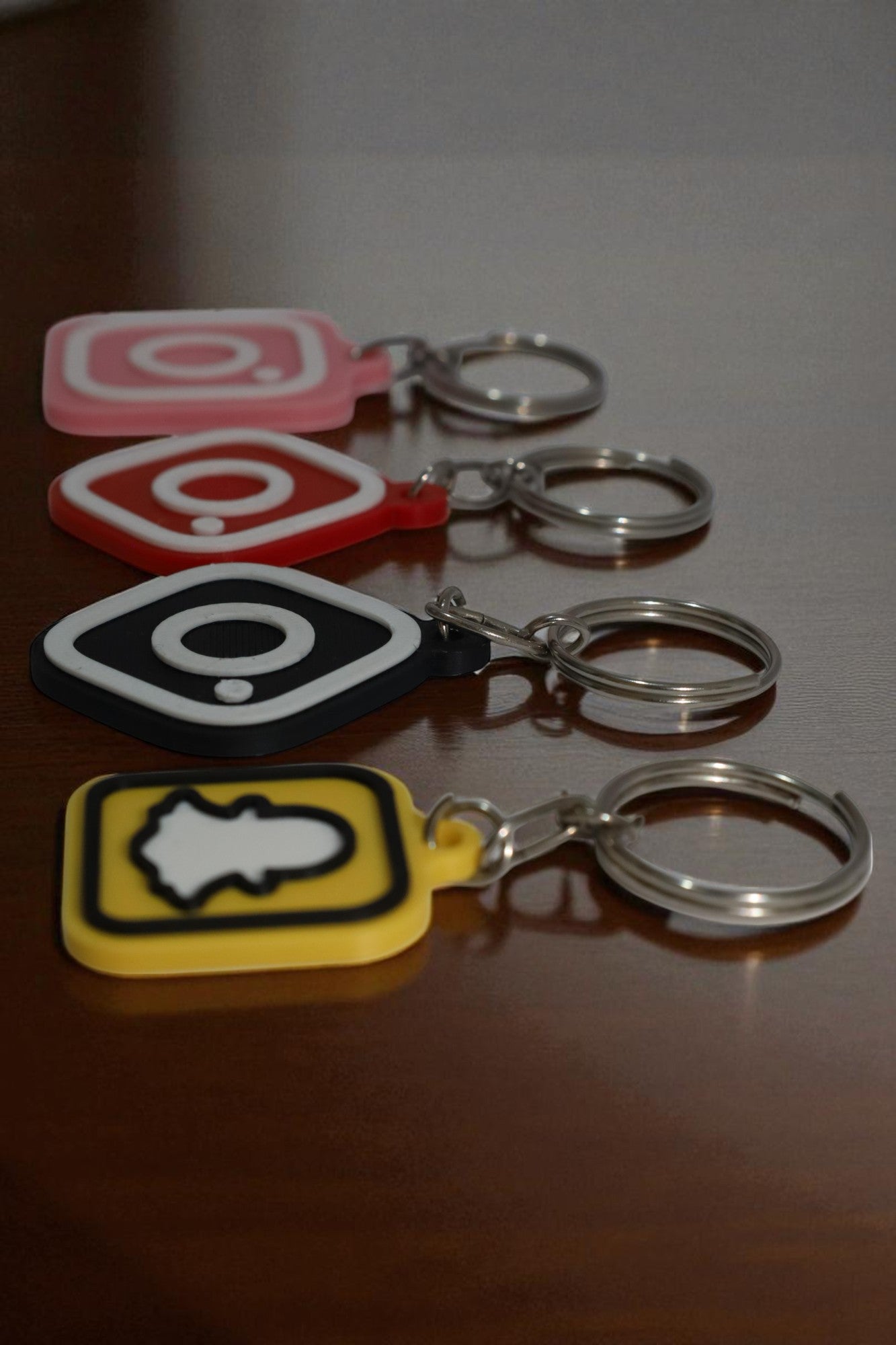 Snapchat NFC Keychain – Share Your Snap with a Tap