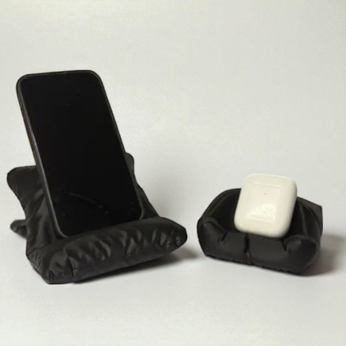 Pillow Phone Holder ā 3D Printed Cozy Cradle for Hands-Free Viewing