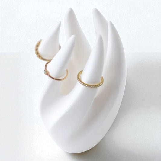 Bloom Ring Holder – 3D Printed Minimalist Jewelry Stand for Daily Use & Gifting