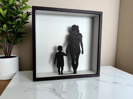 Family Silhouette Shadow Box – Personalized 3D Printed Light Frame for Home & Gifting