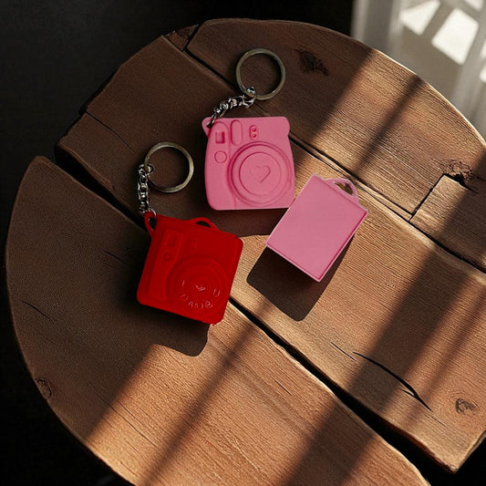 Instax-Style Camera Key Tag-Mini Instax Camera Keychain – Slide-Out Photo Frame Key Tag for Personalized Memories
