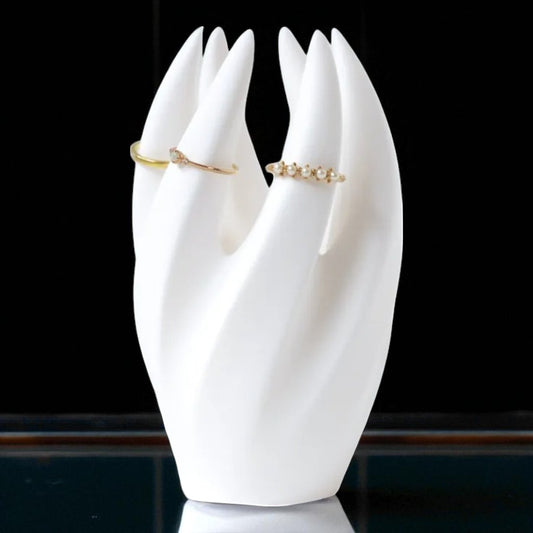 Bloom Ring Holder – 3D Printed Minimalist Jewelry Stand for Daily Use & Gifting